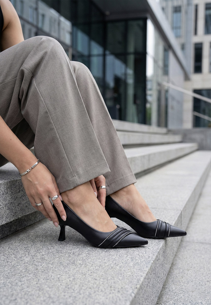 Décolleté tacco basso Enolia nero