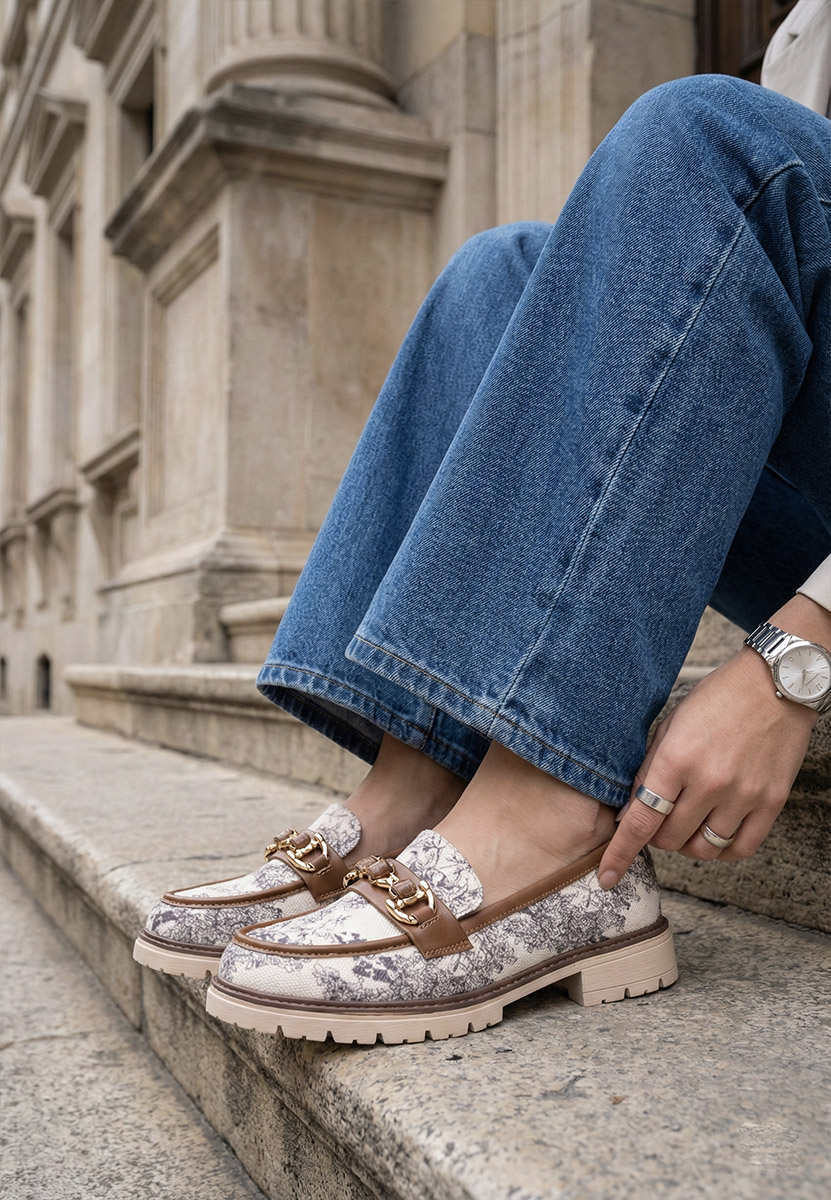 Mocassini da donna Amberlin camel