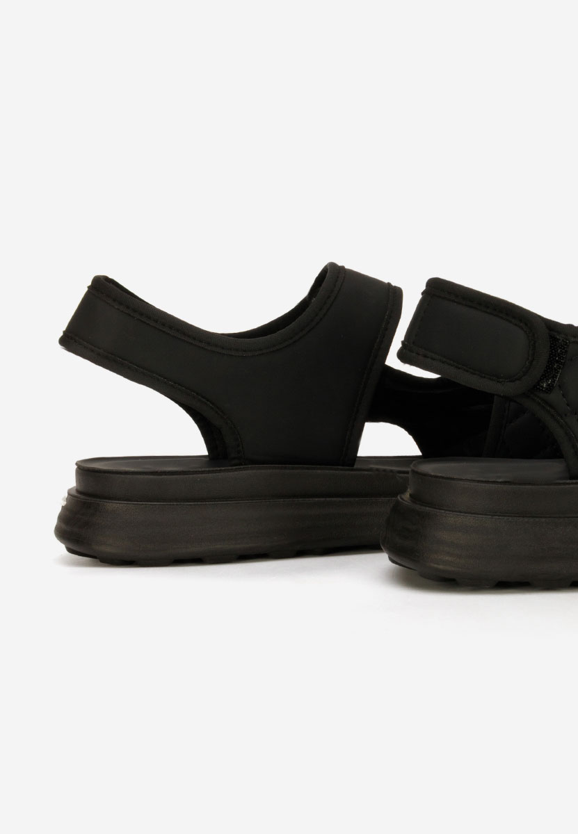 Sandali con plateau Axela nero