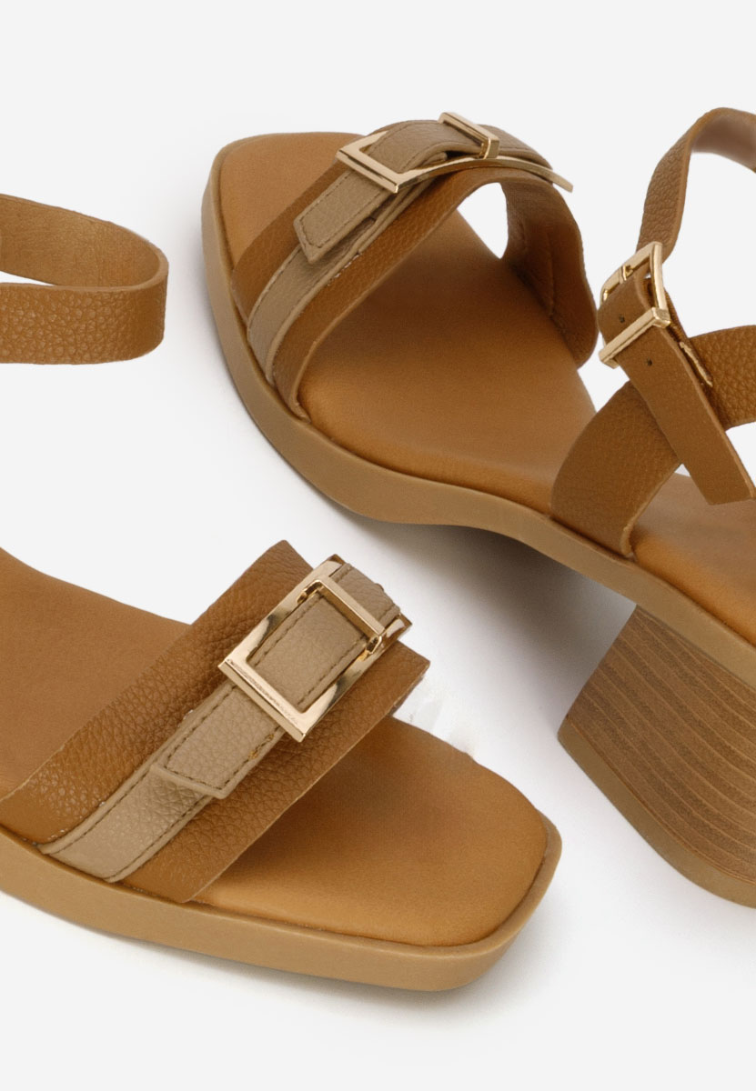 Sandali con tacco largo Iustinia camel