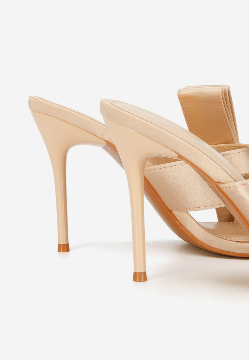 Ciabatte con tacco Seniora beige