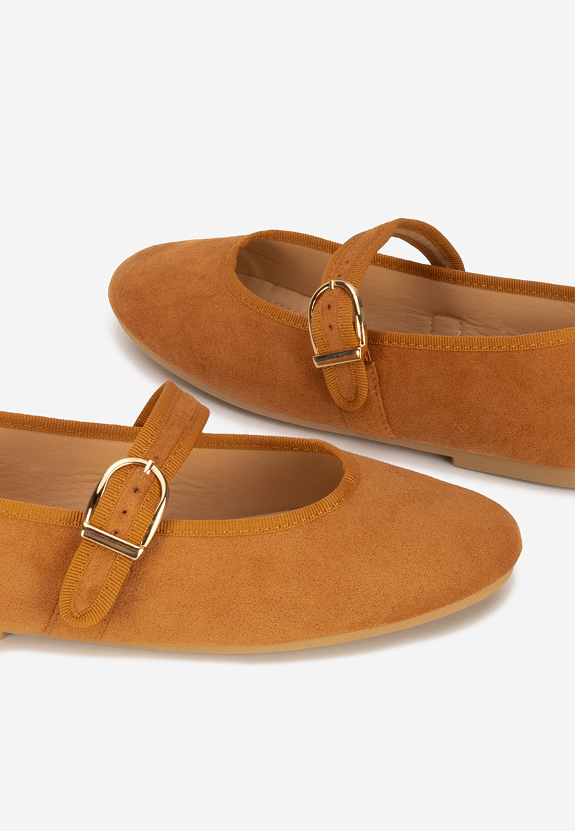 Ballerine con cinturino Alecsona camel