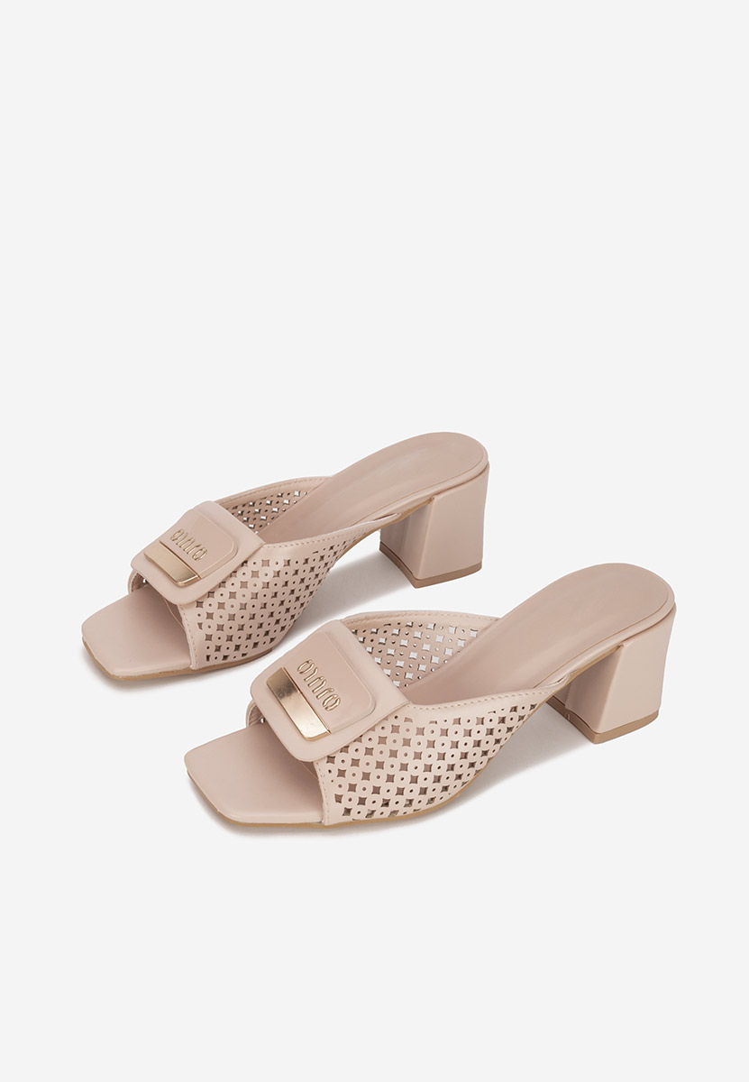 Ciabatte con tacco Carmenia beige