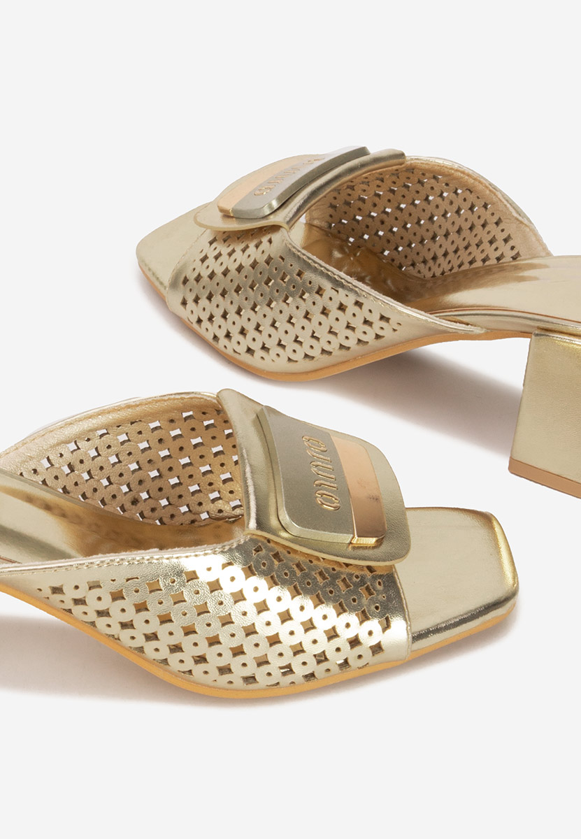 Ciabatte con tacco Carmenia oro