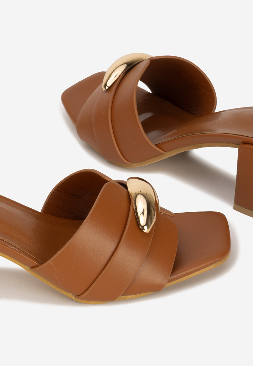 Ciabatte con tacco Siminea camel