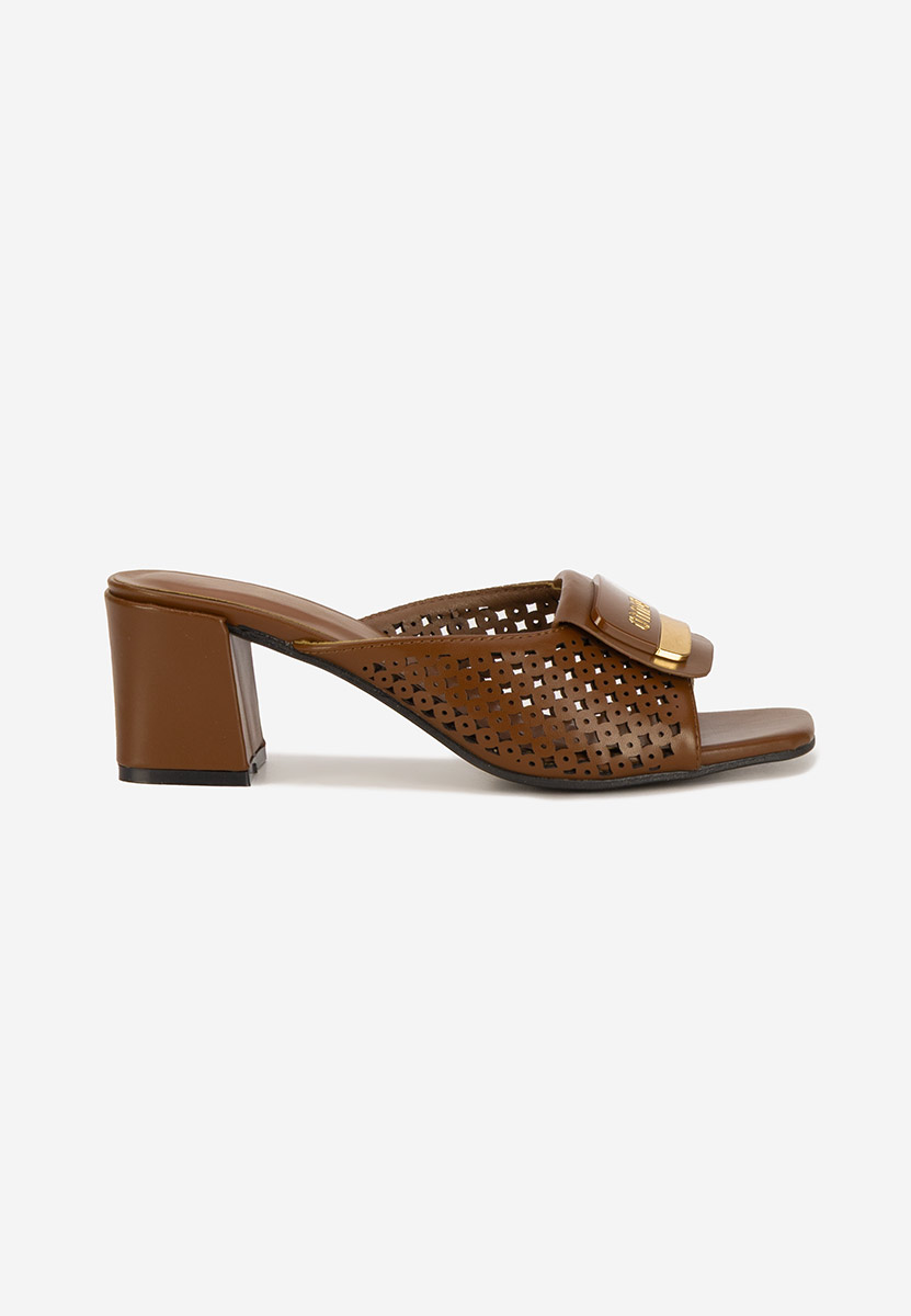 Ciabatte con tacco Carmenia marrone
