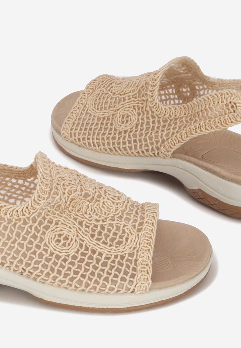 Sandali bassi Lalyana beige