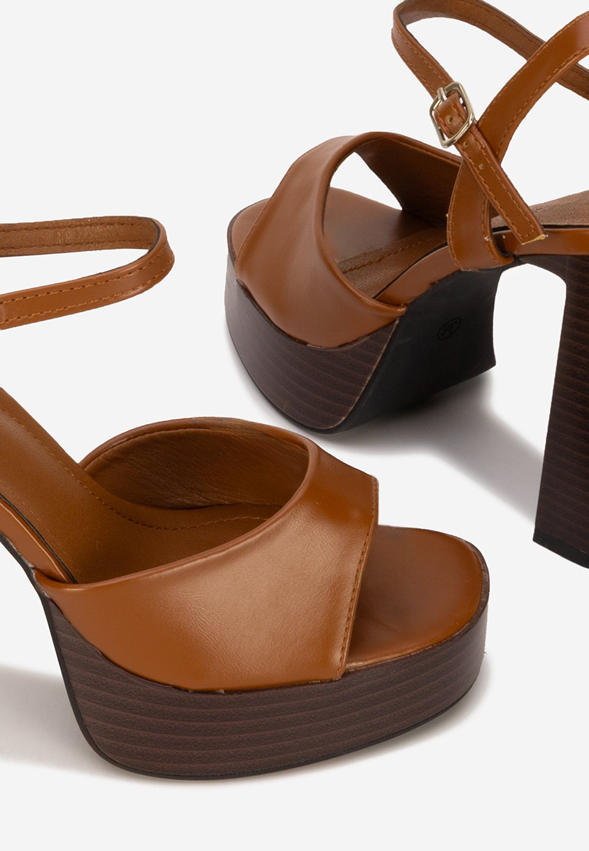 Sandali con tacco largo e plateau Kady camel