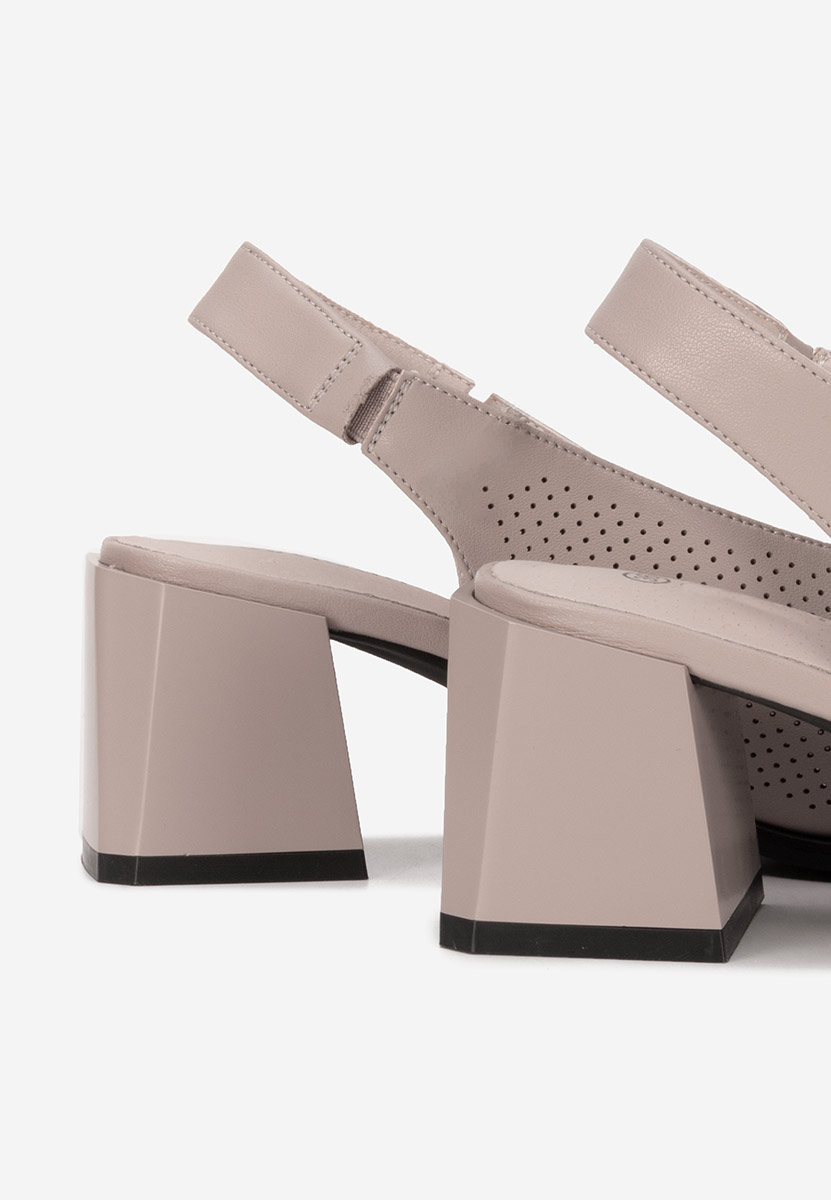 Sandali con tacco largo Heliena beige