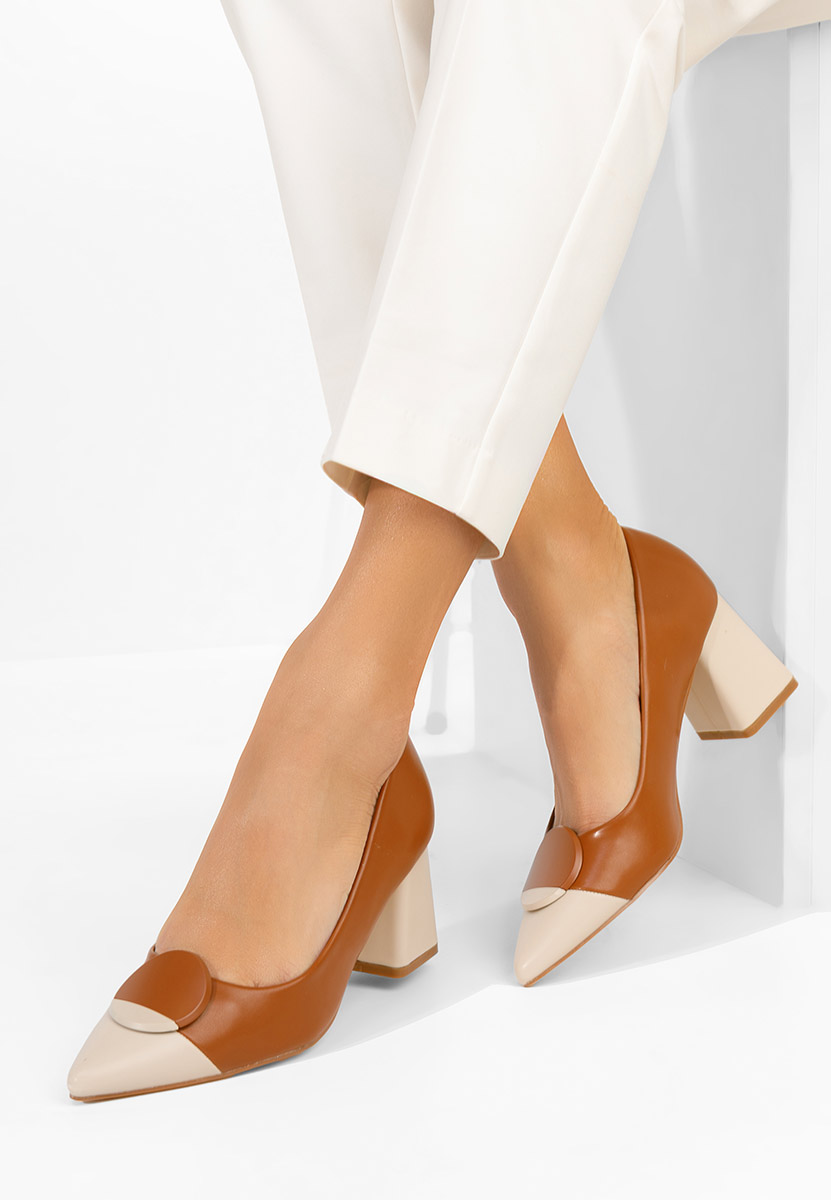 Décolleté tacco largo Selinnia camel
