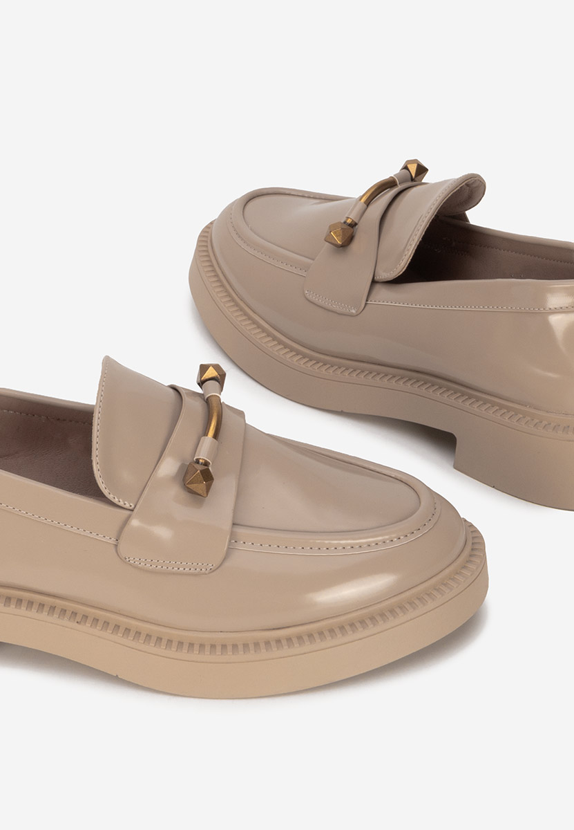 Mocassini da donna in vernice Letissia beige