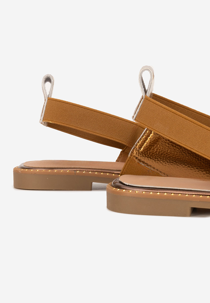 Sandali bassi eleganti Carisia marrone