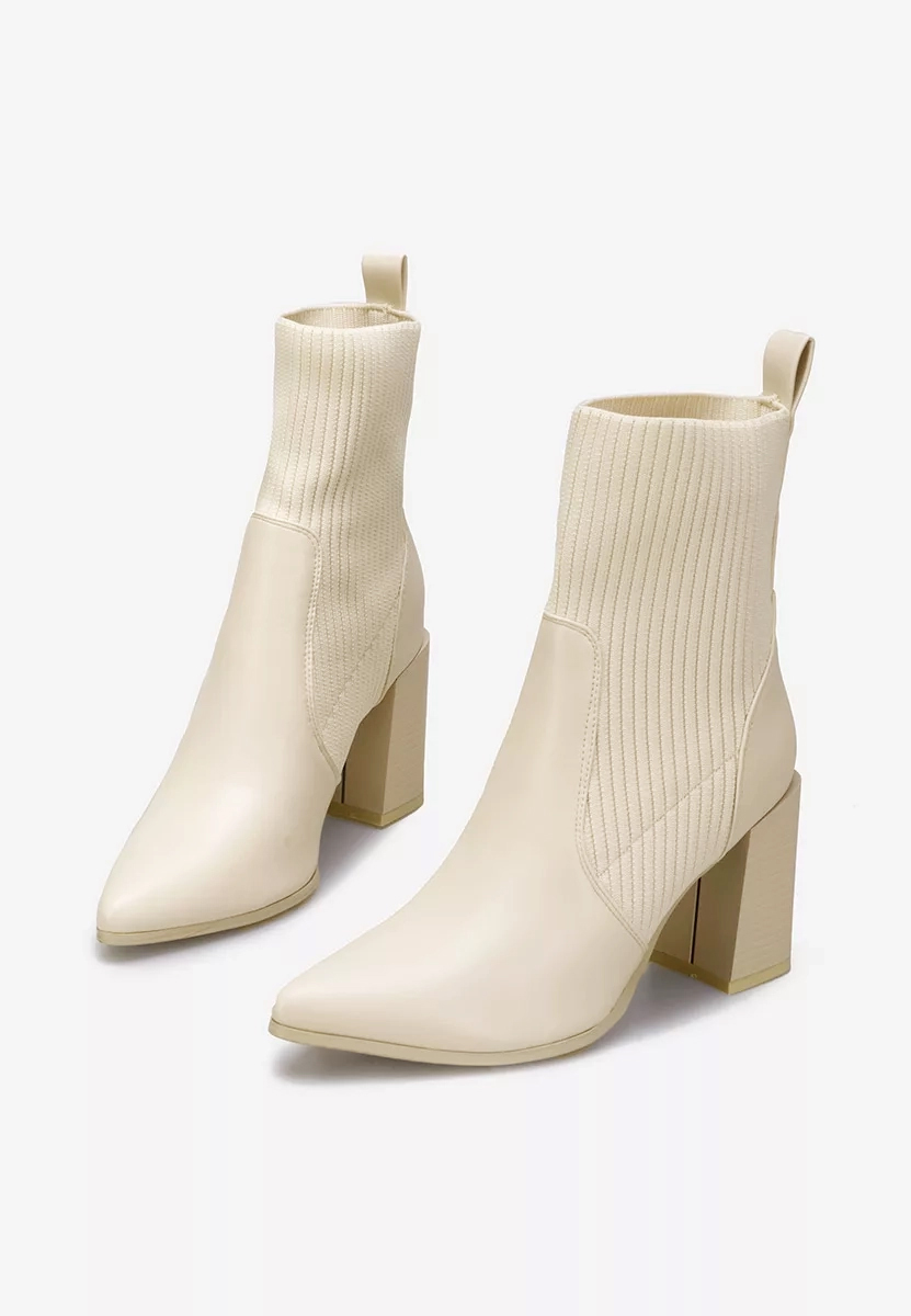 Tronchetti con tacco largo beige Vinuele