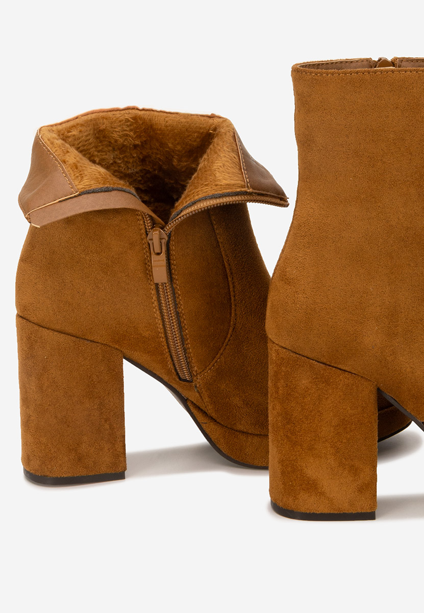 Tronchetti con tacco largo Sylvana camel